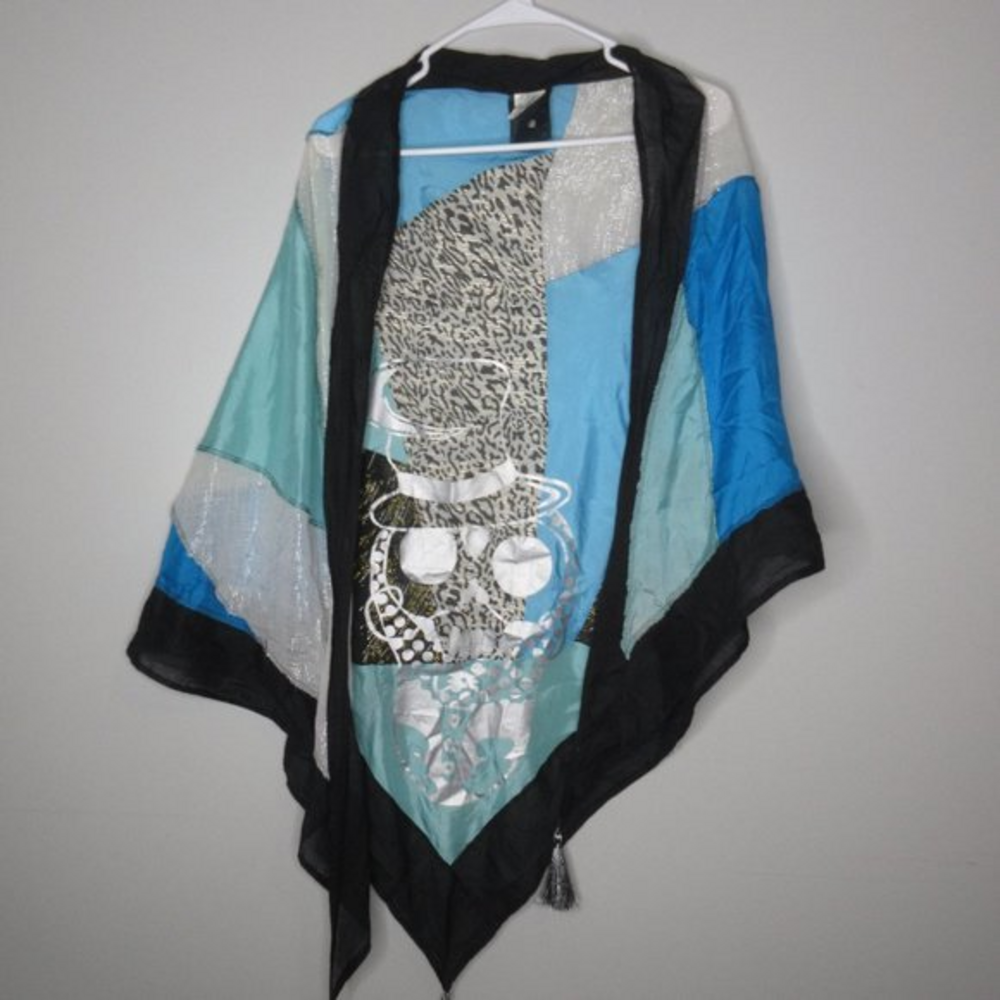 Lin art project‎ unique shawl
